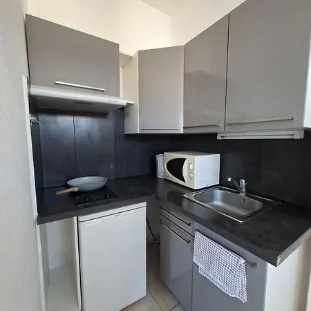 Duplex - Sleeps 4 شقة *